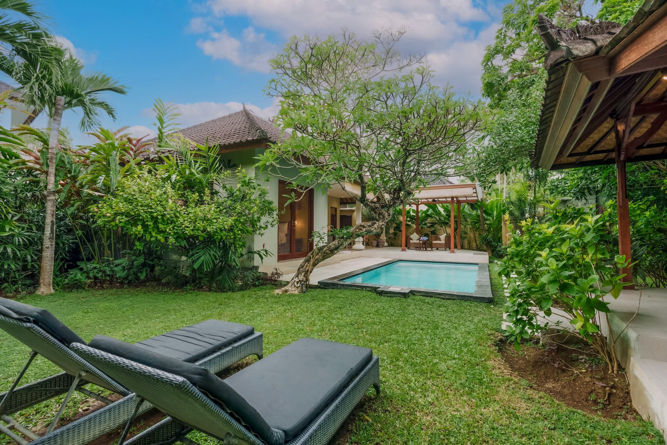 Luxury villa rental in Seminyak Bali – Sitara Villa Group